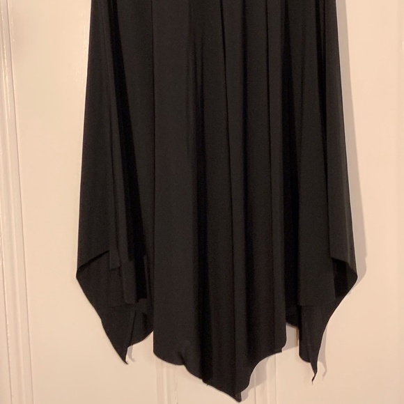 Lette - Black Strapless Dress with Rhinestone Design - Small - Picture 7 of 8